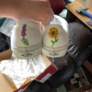 Brand new white vans never worn